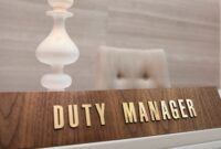 duty manager hotel adalah