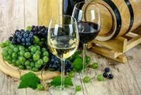 Seluk Beluk Minuman Wine : Definisi, Jenis-Jenis, Cara Penyajiannya