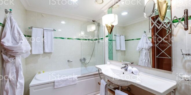 perlengkapan kamar mandi hotel